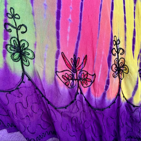 💜SOLD💜 Vibrant Sunset Embroidered Batik Dress - Picture 3 of 10